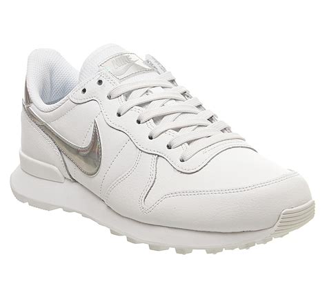 nike schuhe internationalist damen silber|nike internationalist kleidung.